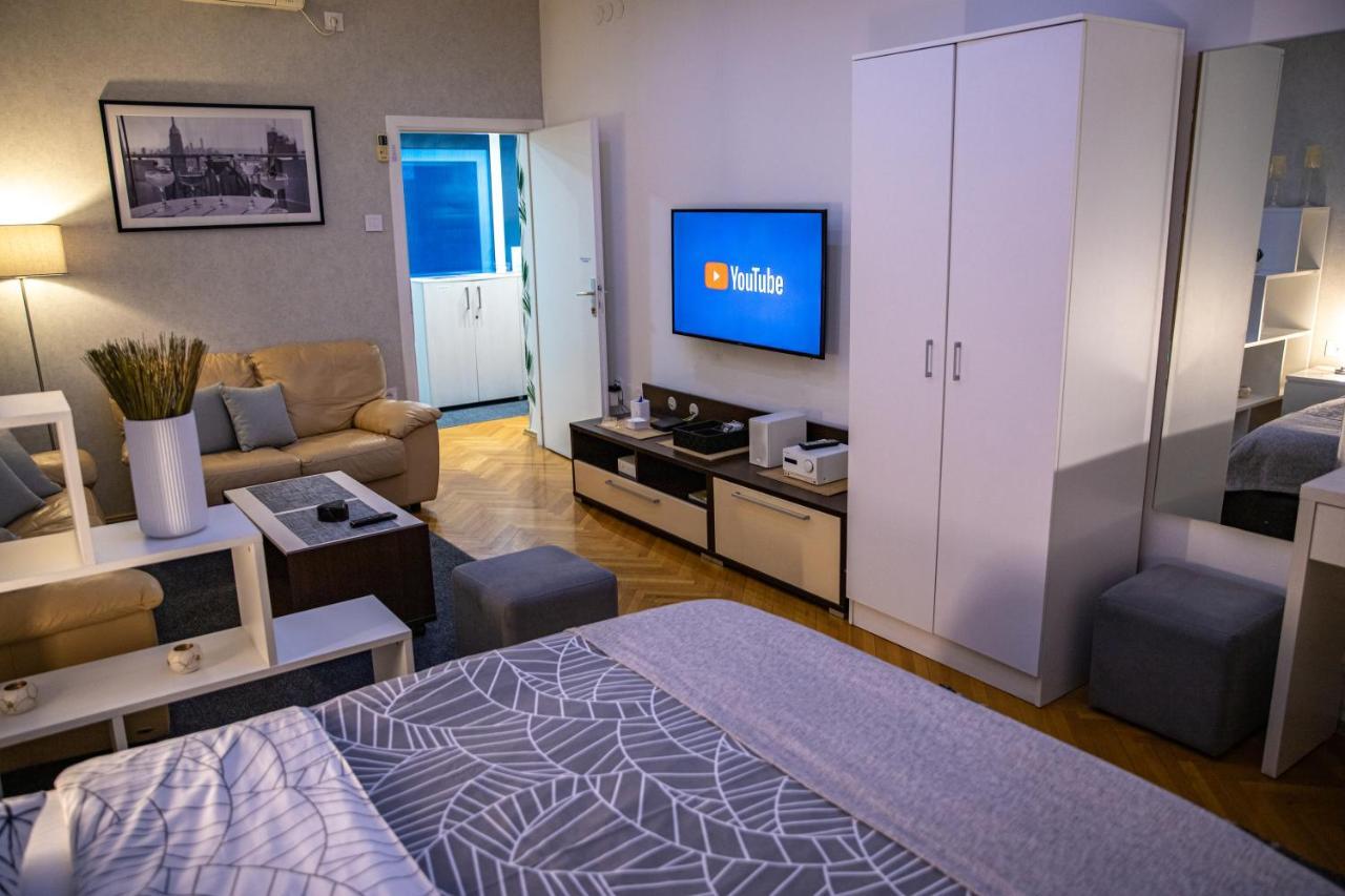 Cubic Central Lux Ni Exteriér fotografie