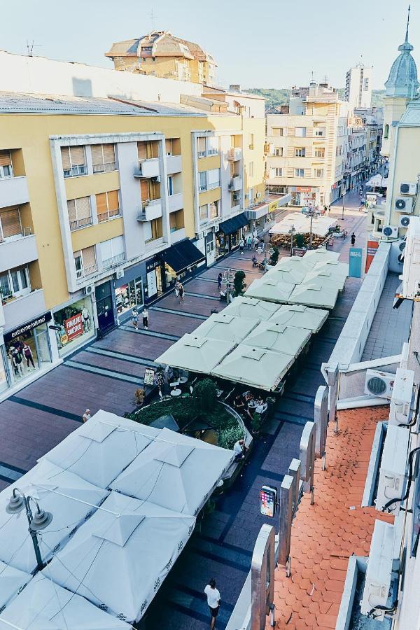 Cubic Central Lux Ni Exteriér fotografie
